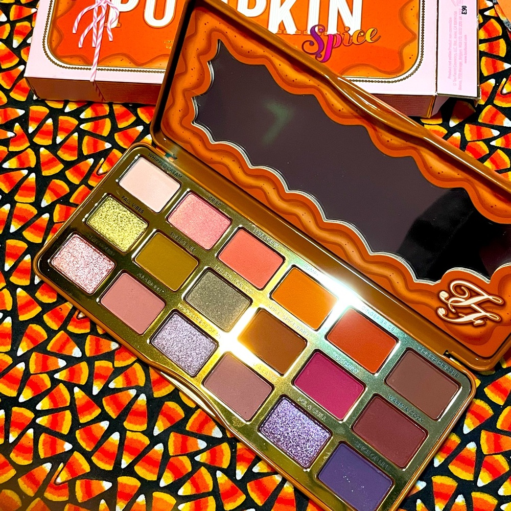 Too Faced LE Pumpkin Spice Palette